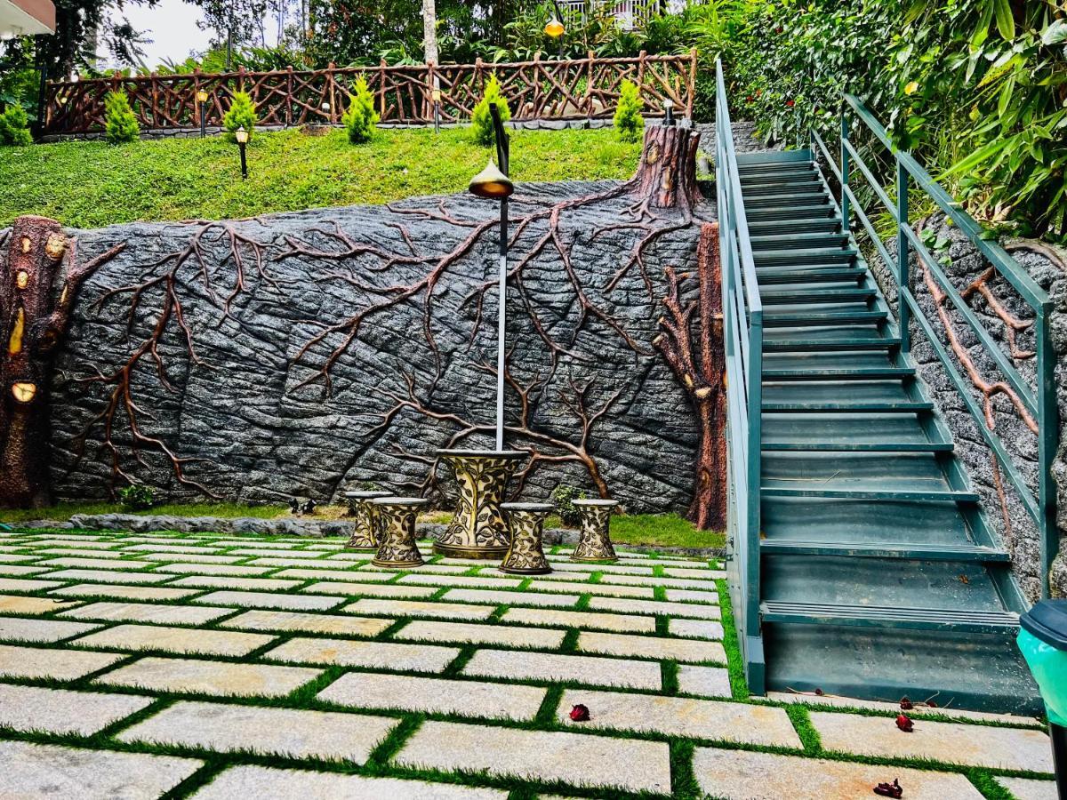 Blue Peaks Holiday Home Munnar Buitenkant foto