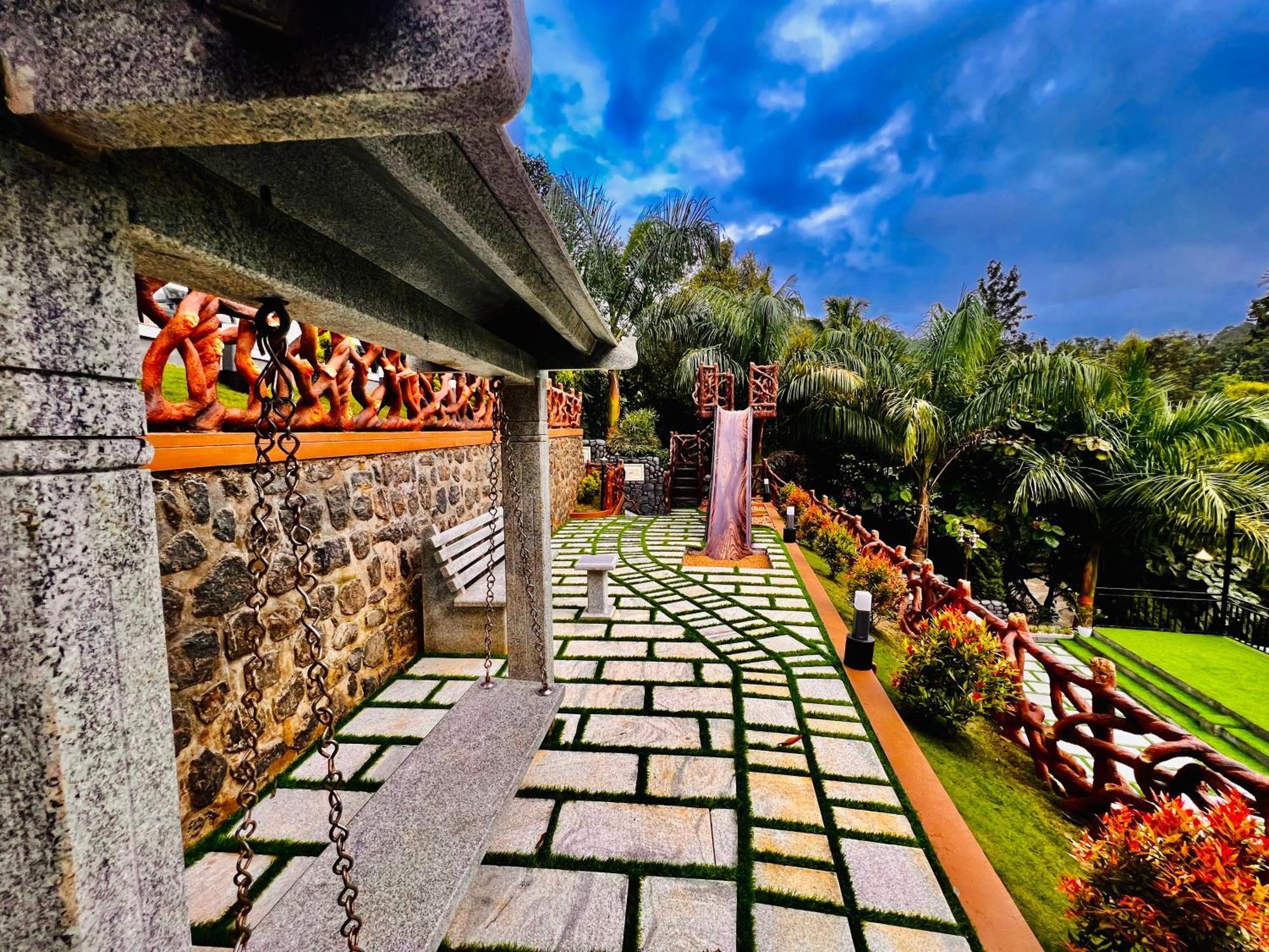 Blue Peaks Holiday Home Munnar Buitenkant foto