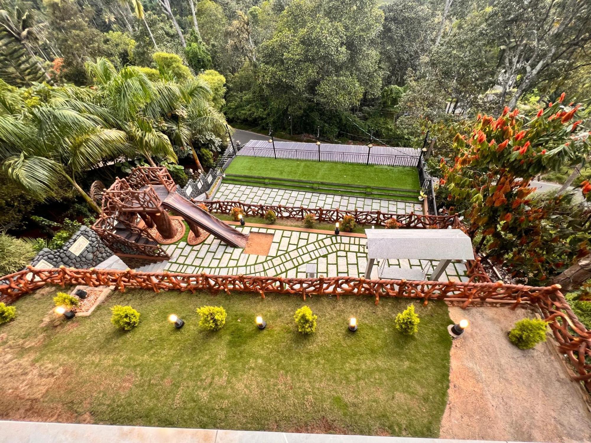Blue Peaks Holiday Home Munnar Buitenkant foto